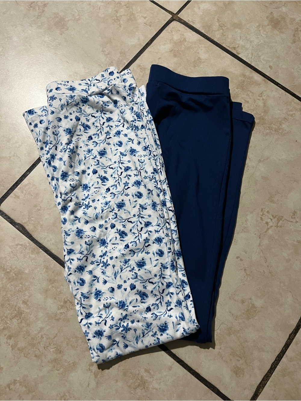 Girls' Blue Floral & Navy Leggings Set - Comfortable Everyday Wear